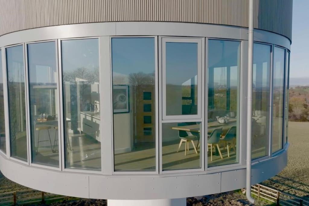 EmleyLuxury Converted Water Tower In Flockton别墅 外观 照片